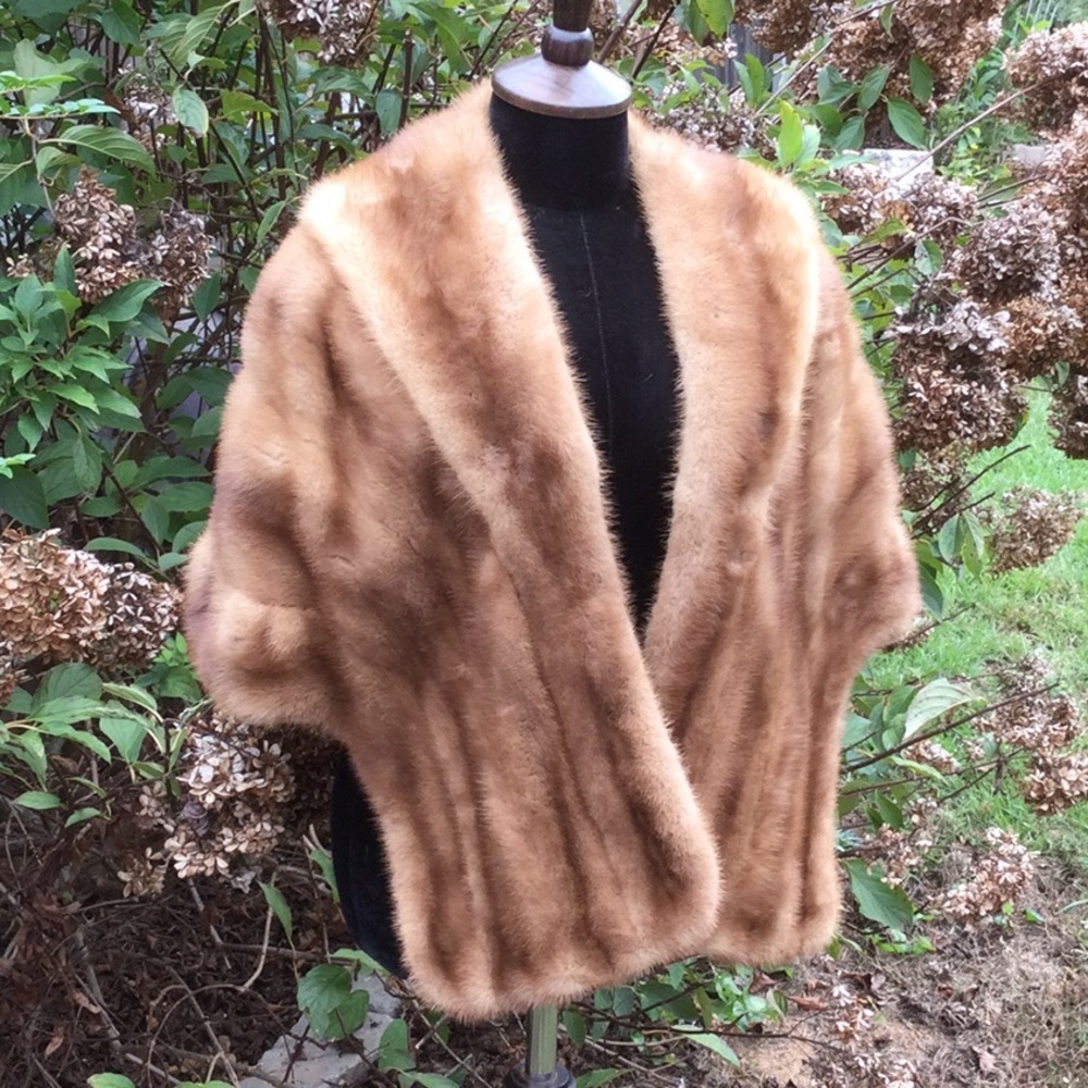 Vintage - Genuine Mink Capette - Picture 3 of 8